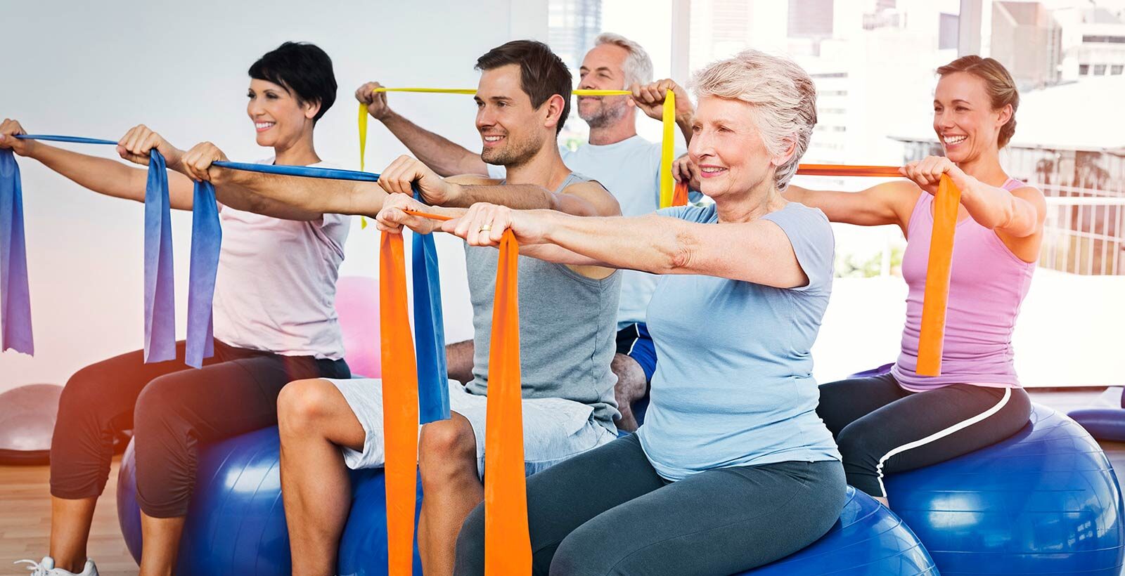 Frau beim Reha Sport